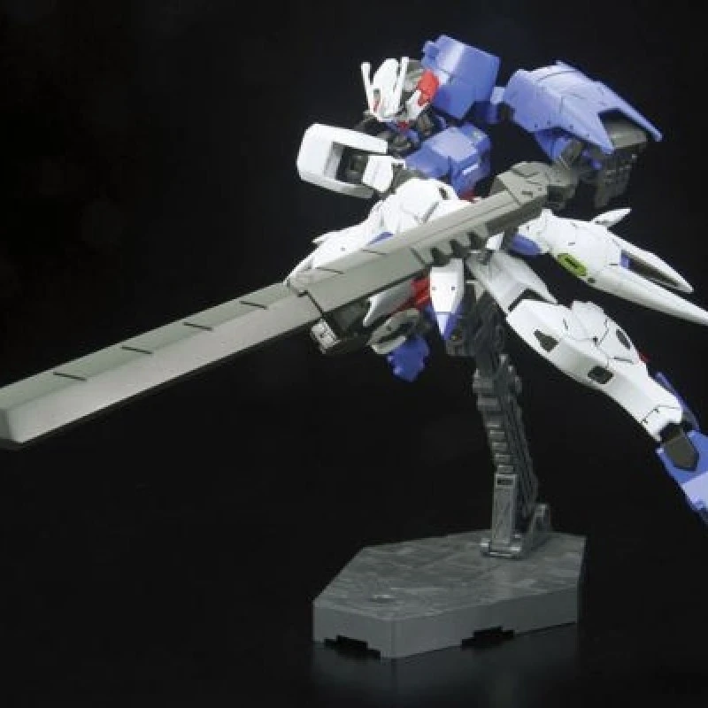 Gundam Astaroth HG – Image 4